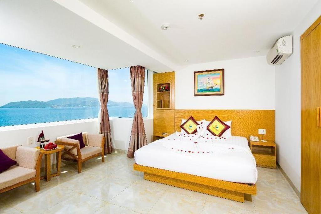 Majestic Star Hotell Nha Trang Exteriör bild