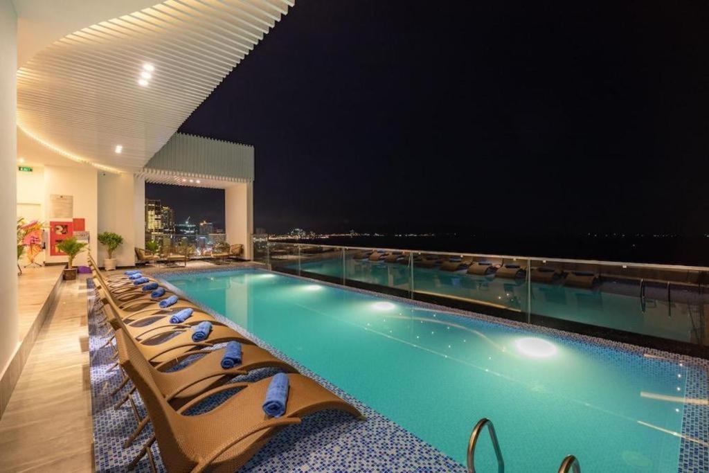 Majestic Star Hotell Nha Trang Exteriör bild